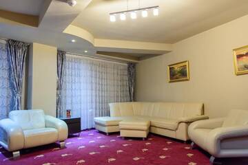 Фото номера Апартаменты с 1 спальней Отель Hotel Sun Garden г. Турда 5