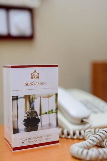 Фото номера Улучшенный двухместный номер с 2 отдельными кроватями Отель Hotel Sun Garden г. Турда 6