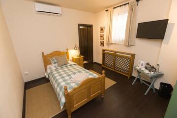 Фото номера Одноместный номер Гостевой дом Ratiu House г. Турда 5