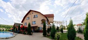 Фотографии Гостевой дом Giandra Resort г. Турда (Румыния) №2 Фото Гостевой дом Giandra Resort г. Турда 2