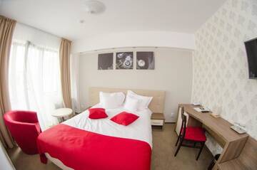Фото номера Стандартный двухместный номер с 1 кроватью Отель Potaissa Hotel г. Турда 7