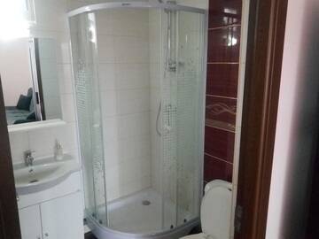Фото номера Cемейный номер с собственной ванной комнатой Гостевой дом Casa Aurora г. Турда 4