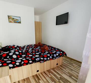 Фото номера Стандартный номер с кроватью размера &quot;king-size&quot; Гостевой дом Casa SOL г. Турда 4
