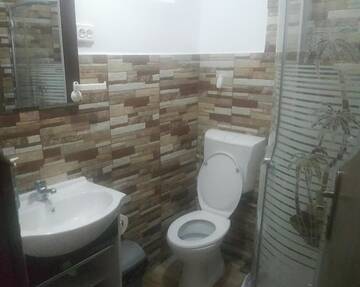 Фото номера Стандартный номер с кроватью размера &quot;king-size&quot; Гостевой дом Casa SOL г. Турда 32
